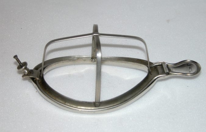Schimmelbusch-facepiece-modified-by-Chadborn-LDBOC-5.29.5